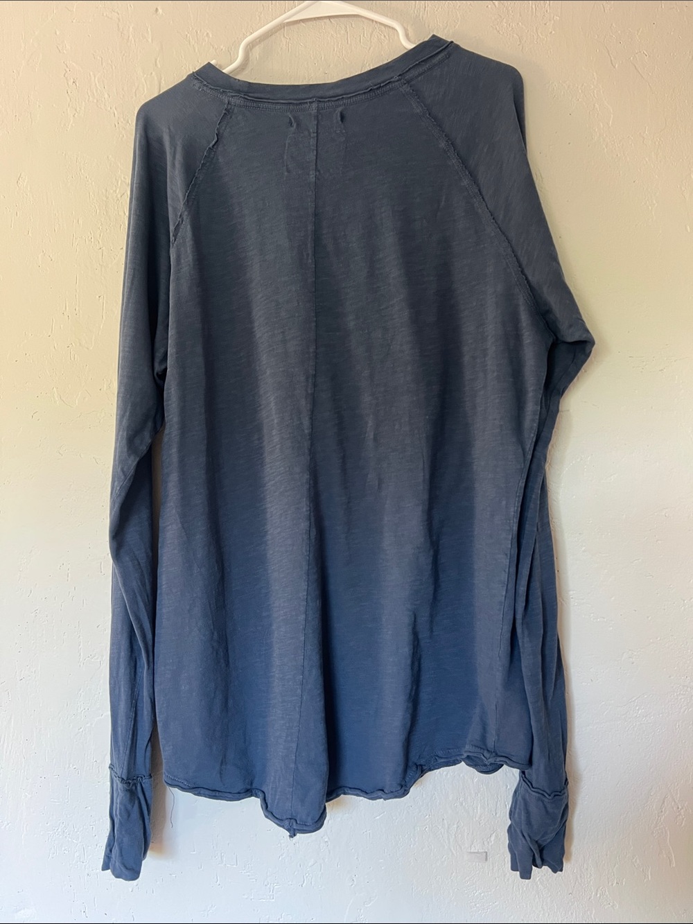 We The Free 100% cotton oversized heather navy long sleeve - Picture 3 of 6
